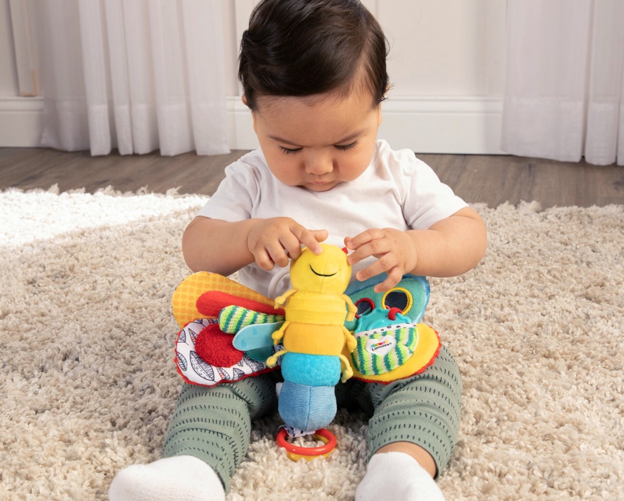 Lamaze-Freddie-the-Firefly-Clip-On-Car-Seat-and-Stroller-Toy