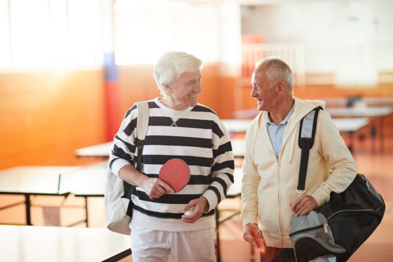 ping pong active senior men